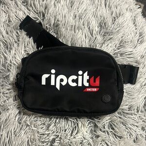 Rip City Black Belt Bag Compact and Durable
